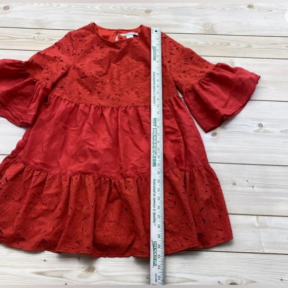 Flying tomato Small Red short tiered ruffle bell sleeve crocheted mini dress - Picture 4 of 11